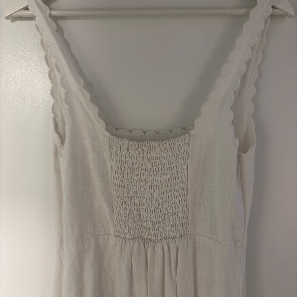 Posse linen dress with scallop trim - Picture 8 of 8